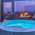 Holiday home Awesome In With Wifi Honefoss