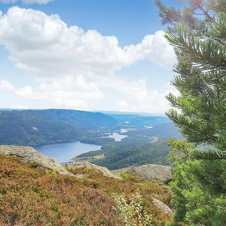 Σπίτι διακοπών Awesome In With Wifi Honefoss